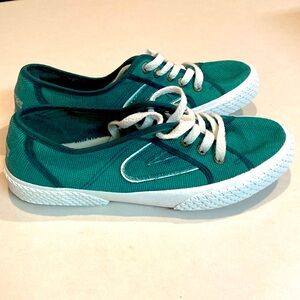 TRETORN NYLITE CANVAS RETRO PREPPY SNEAKERS TENNIS SHOE GREEN WOMENS SZ 9